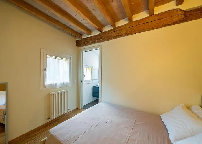 Beatrice - Residenze Estensi Apartment